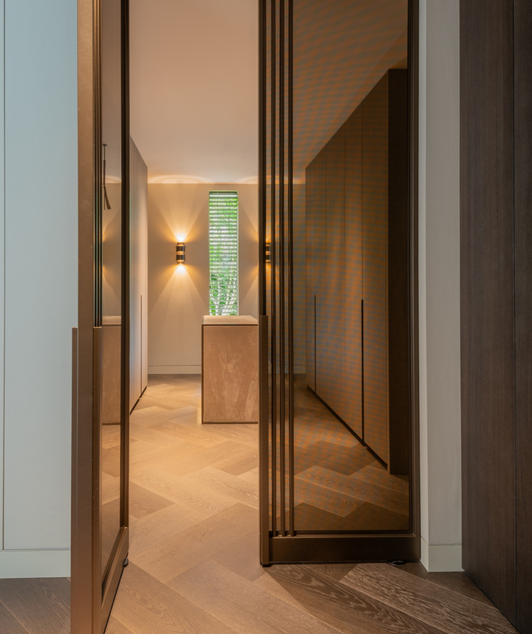 Elegante villa met rieten kap in Blaricum